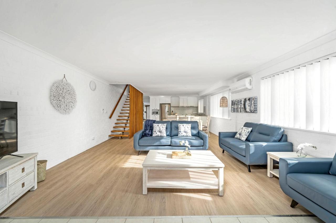 Husky 56 Beachfront Villa'S - Great Location On The Beach 赫斯基森 外观 照片