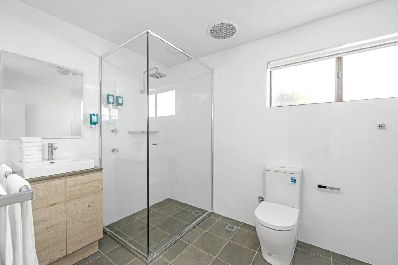 Husky 56 Beachfront Villa'S - Great Location On The Beach 赫斯基森 外观 照片
