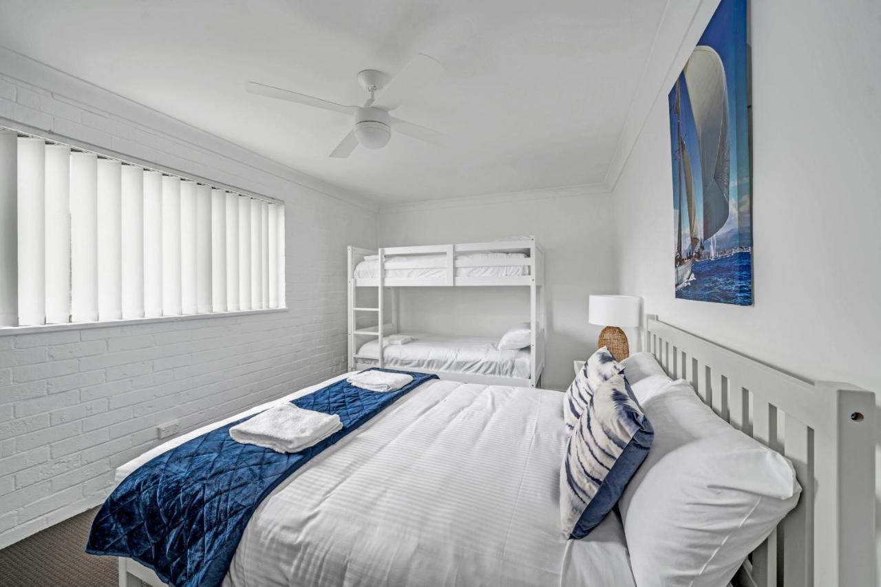 Husky 56 Beachfront Villa'S - Great Location On The Beach 赫斯基森 外观 照片
